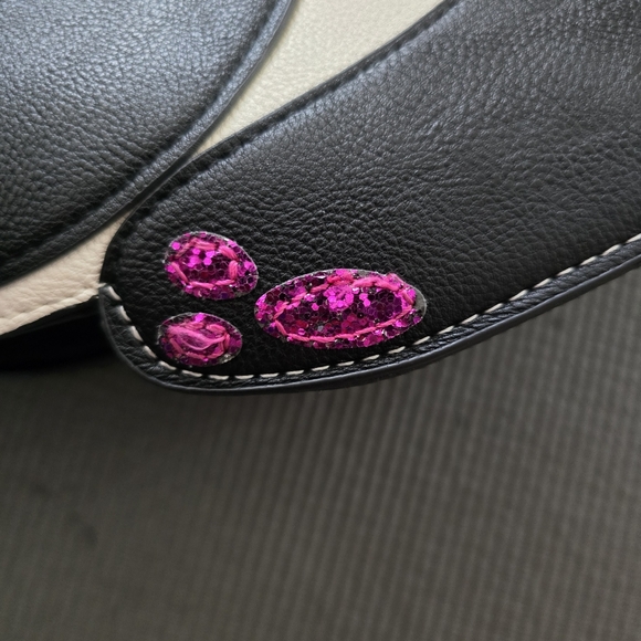 Betsey Johnson Reclining Panda Purse with Removable Shoulder Strap - Picture 5 of 8